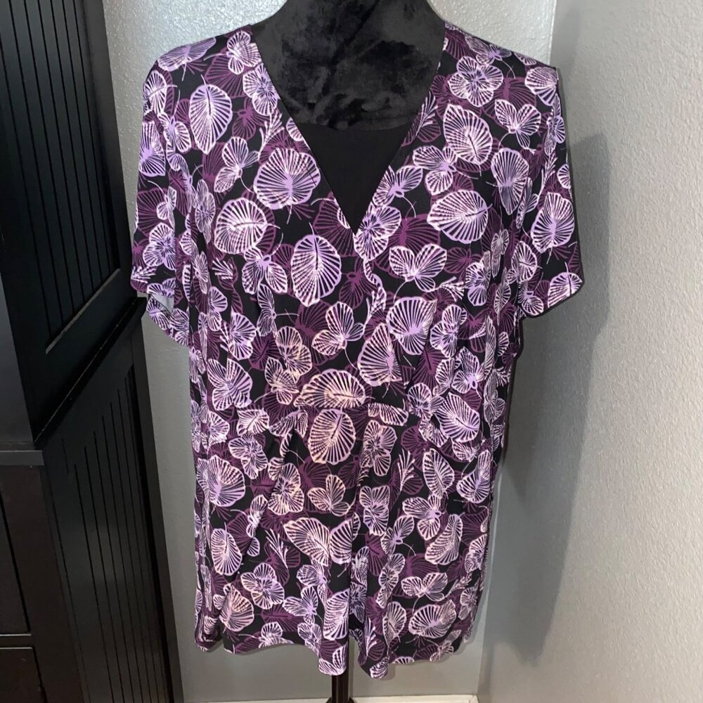 Sag Harbor Blouse Womens 1X Purple White Leaf‎ Print Short Sleeve Top Casual
